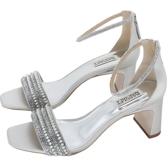 Badgley Mischka Kameryn Heeled Sandal, Morning Fog, Size 9, Missing Jewel - Picture 2 of 6